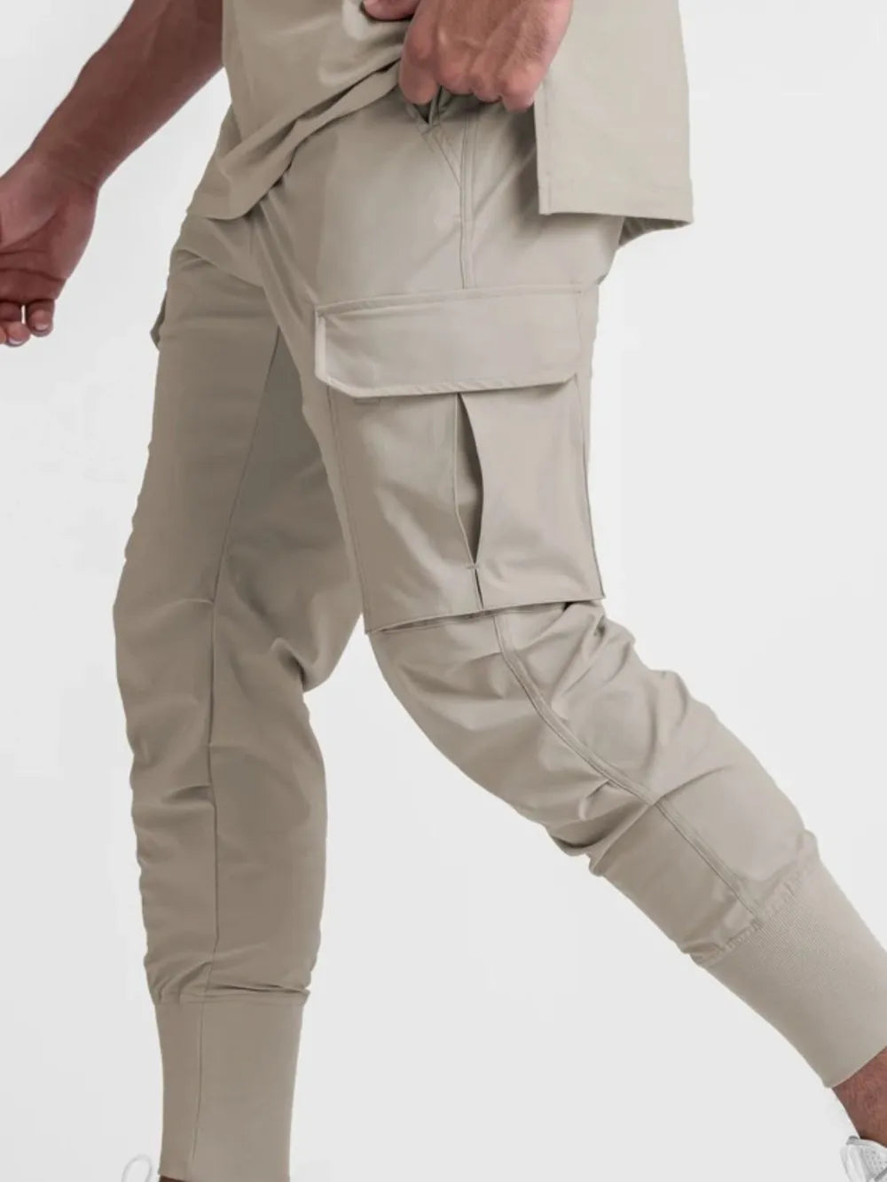 28bc675c-007e-4e08-8451-7d9c8984a1cb-Max